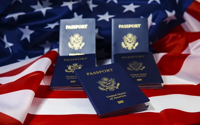 12 benefits of being a Green Card holder